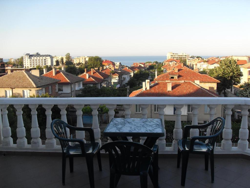 Kirovi House - Guest Rooms Tsarevo Exterior foto