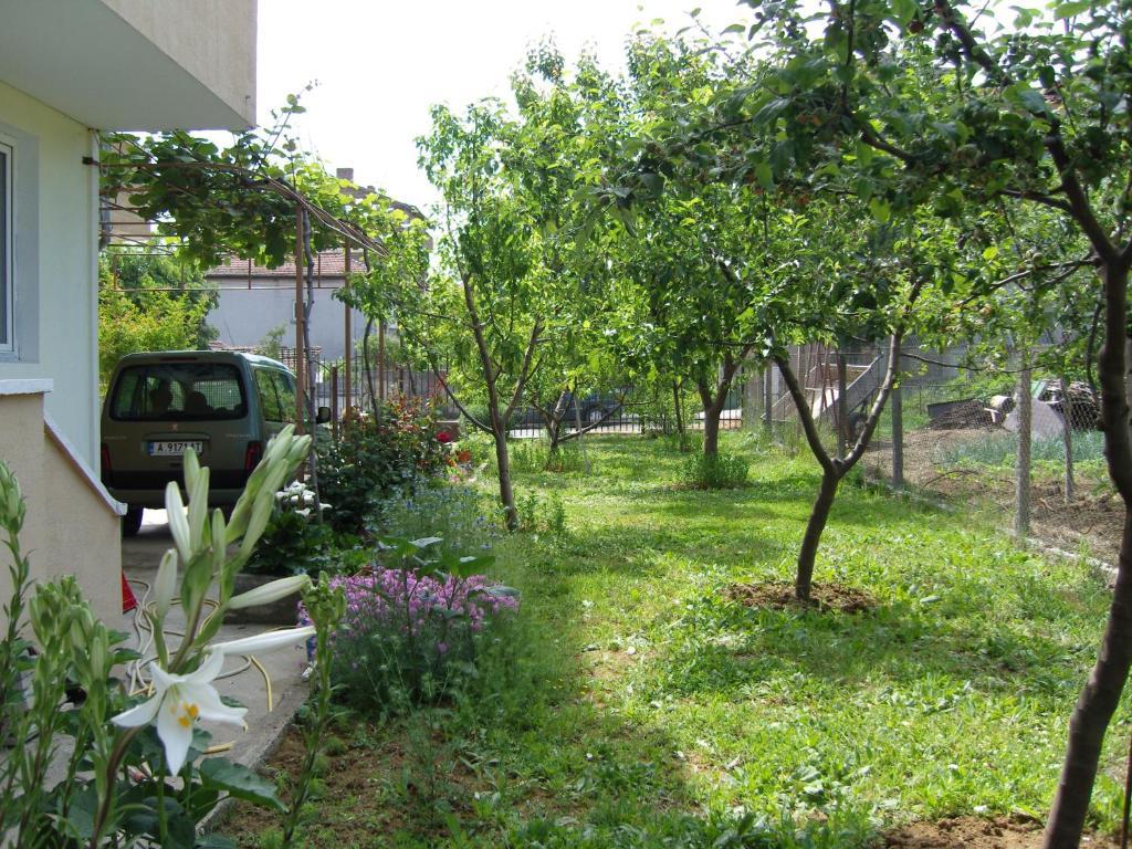 Kirovi House - Guest Rooms Tsarevo Exterior foto